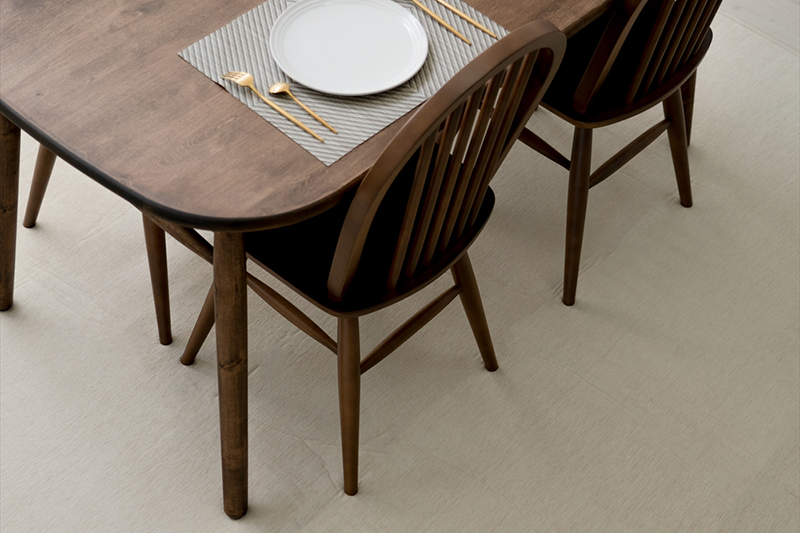 ダイニングラグモデルノ