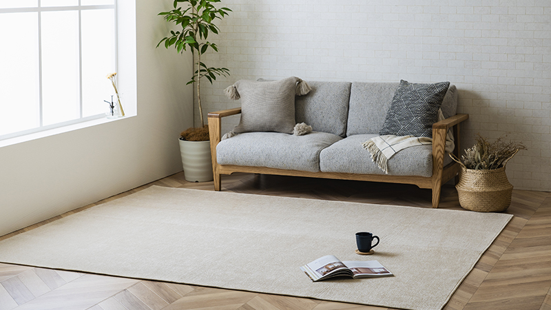 ラグ「モデルノ」